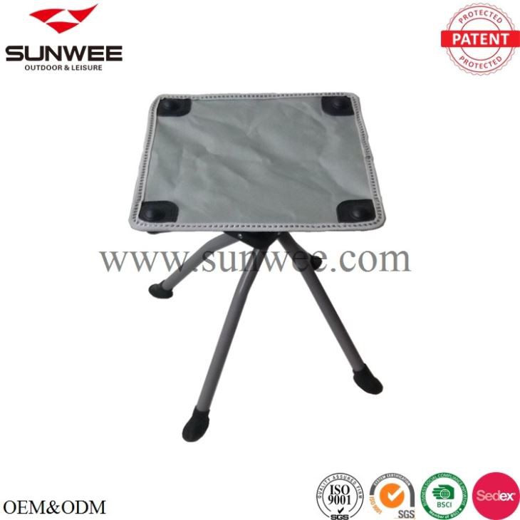 4 legs folding stool